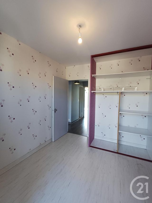 Appartement T3 à vendre - 3 pièces - 73.74 m2 - RODEZ - 12 - MIDI-PYRENEES - Century 21 Foch Immobilier