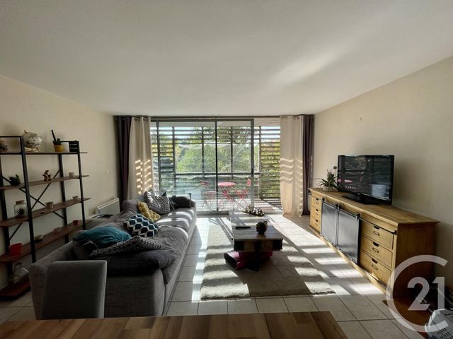 Appartement F3 à louer - 3 pièces - 63.16 m2 - RODEZ - 12 - MIDI-PYRENEES - Century 21 Foch Immobilier