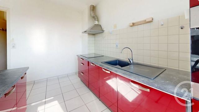 Appartement T2 à louer - 2 pièces - 46.0 m2 - RODEZ - 12 - MIDI-PYRENEES - Century 21 Foch Immobilier