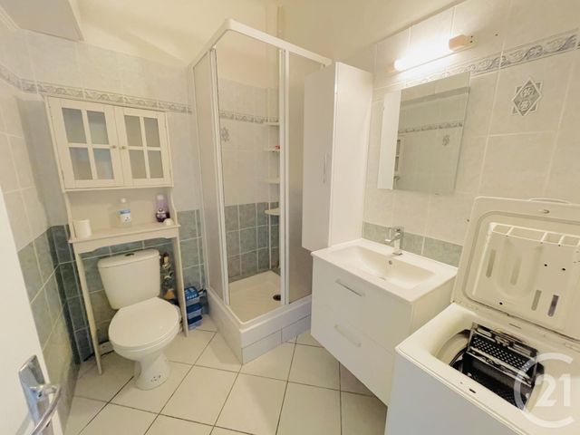 Appartement F3 à louer - 3 pièces - 54.39 m2 - RODEZ - 12 - MIDI-PYRENEES - Century 21 Foch Immobilier