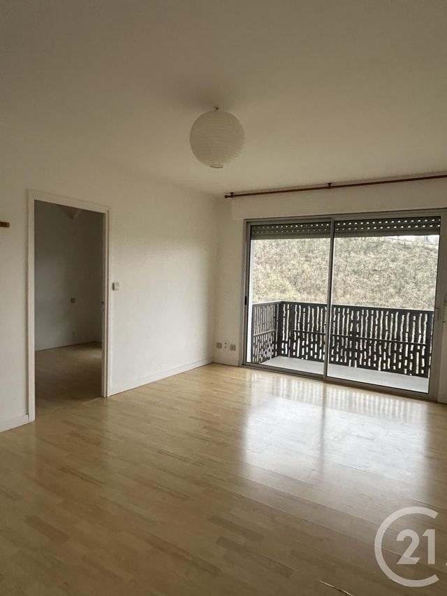 Appartement T2 à louer - 2 pièces - 33.74 m2 - RODEZ - 12 - MIDI-PYRENEES - Century 21 Foch Immobilier