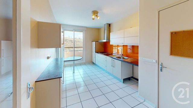 Appartement F4 à vendre - 4 pièces - 91.66 m2 - RODEZ - 12 - MIDI-PYRENEES - Century 21 Foch Immobilier