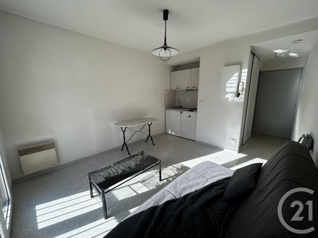 Appartement Studio à louer - 1 pièce - 18.0 m2 - RODEZ - 12 - MIDI-PYRENEES - Century 21 Foch Immobilier