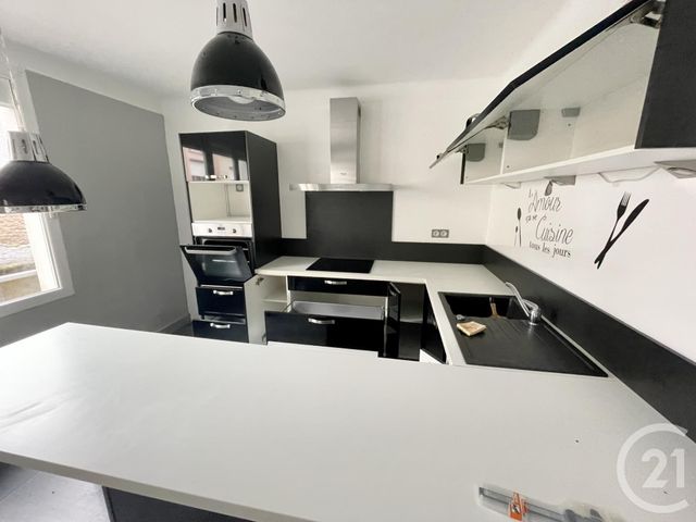 Appartement F3 à louer - 3 pièces - 62.0 m2 - RODEZ - 12 - MIDI-PYRENEES - Century 21 Foch Immobilier