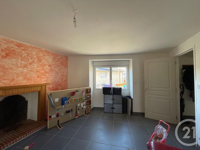 maison à louer - 4 pièces - 133.1 m2 - AGEN D AVEYRON - 12 - MIDI-PYRENEES - Century 21 Foch Immobilier