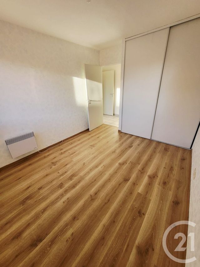 Appartement T3 à vendre - 3 pièces - 64.0 m2 - LUC LA PRIMAUBE - 12 - MIDI-PYRENEES - Century 21 Foch Immobilier