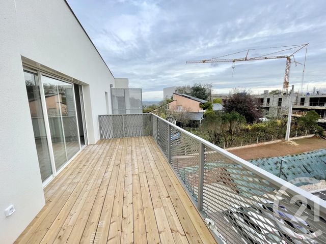 Appartement T2 à louer - 2 pièces - 48.45 m2 - RODEZ - 12 - MIDI-PYRENEES - Century 21 Foch Immobilier