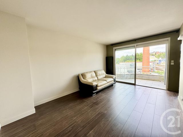 Appartement T2 à louer - 2 pièces - 36.4 m2 - RODEZ - 12 - MIDI-PYRENEES - Century 21 Foch Immobilier