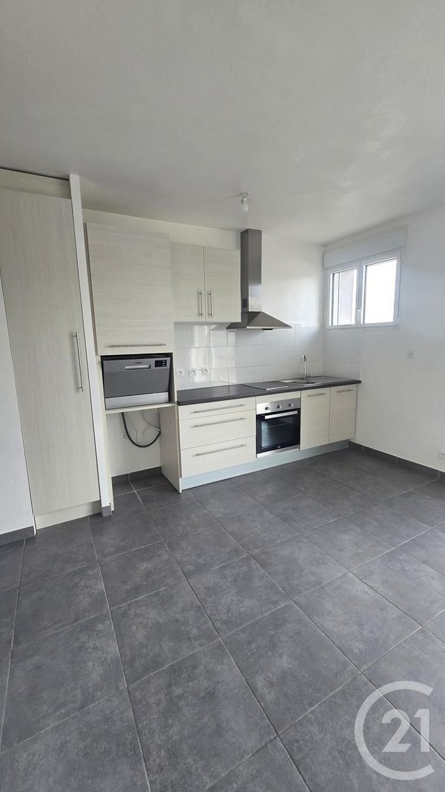 Appartement F2 à louer - 2 pièces - 44.0 m2 - RODEZ - 12 - MIDI-PYRENEES - Century 21 Foch Immobilier