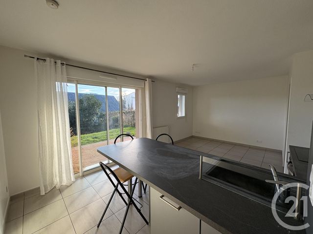 Appartement à louer - 2 pièces - 37.41 m2 - RODEZ - 12 - MIDI-PYRENEES - Century 21 Foch Immobilier