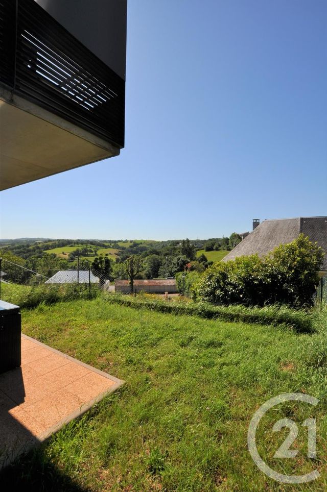 Appartement à louer - 2 pièces - 37.41 m2 - RODEZ - 12 - MIDI-PYRENEES - Century 21 Foch Immobilier