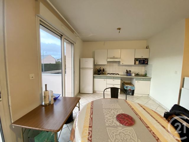 Afficher la photo en grand Appartement F3 à louer - 3 pièces - 64.43 m2 - OLEMPS - 12 - MIDI-PYRENEES - Century 21 Foch Immobilier