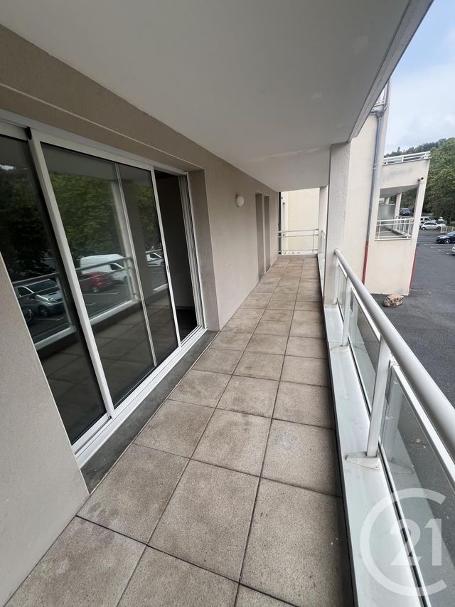 Appartement T3 à louer - 3 pièces - 67.65 m2 - LE MONASTERE - 12 - MIDI-PYRENEES - Century 21 Foch Immobilier