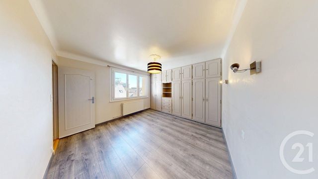 Appartement T4 à vendre - 4 pièces - 78.4 m2 - RODEZ - 12 - MIDI-PYRENEES - Century 21 Foch Immobilier