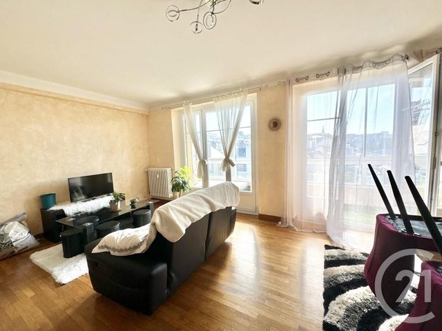 Appartement T4 à louer - 4 pièces - 81.37 m2 - RODEZ - 12 - MIDI-PYRENEES - Century 21 Foch Immobilier