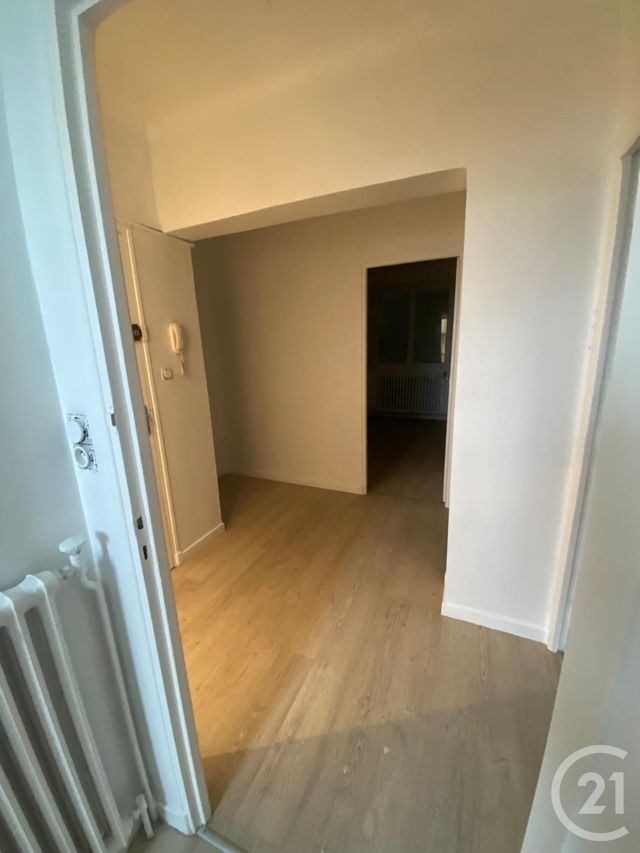 Appartement F3 à louer - 3 pièces - 61.45 m2 - RODEZ - 12 - MIDI-PYRENEES - Century 21 Foch Immobilier