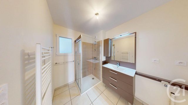 Appartement T2 à vendre - 2 pièces - 48.87 m2 - ONET LE CHATEAU - 12 - MIDI-PYRENEES - Century 21 Foch Immobilier