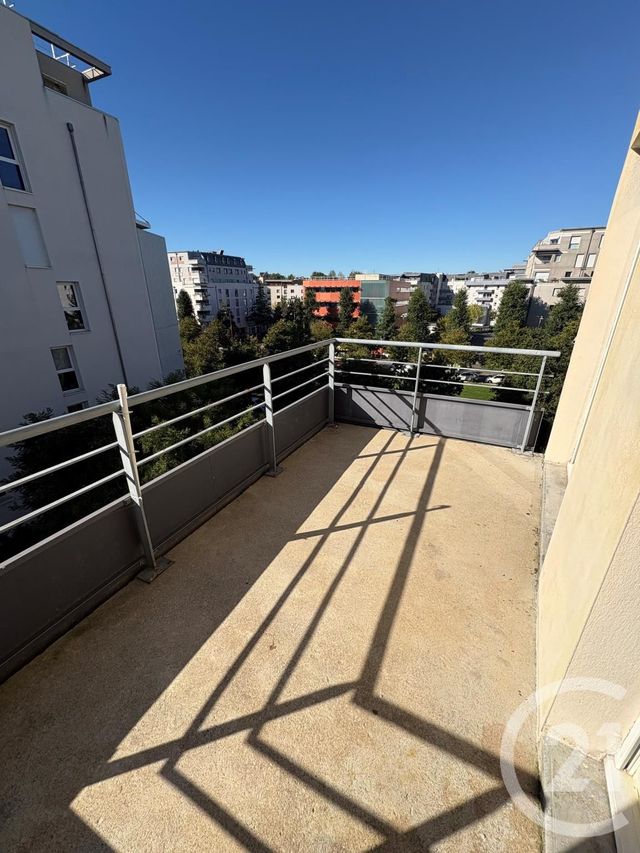 Appartement F3 à louer - 3 pièces - 54.0 m2 - RODEZ - 12 - MIDI-PYRENEES - Century 21 Foch Immobilier