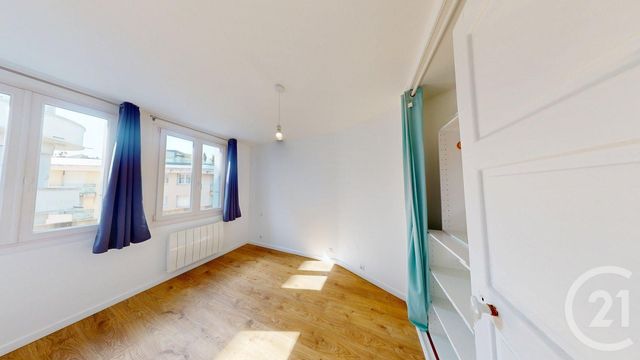 Appartement T3 à louer - 3 pièces - 90.32 m2 - RODEZ - 12 - MIDI-PYRENEES - Century 21 Foch Immobilier