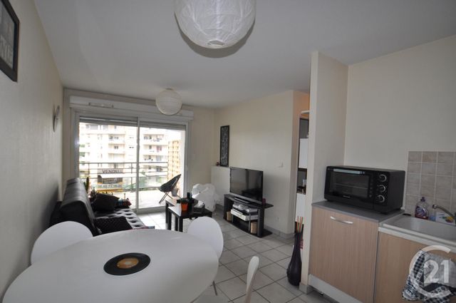 Appartement F2 à louer - 2 pièces - 36.65 m2 - RODEZ - 12 - MIDI-PYRENEES - Century 21 Foch Immobilier
