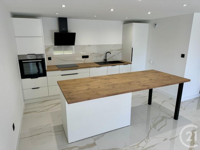 Appartement T3 à louer - 3 pièces - 74.46 m2 - RODEZ - 12 - MIDI-PYRENEES - Century 21 Foch Immobilier