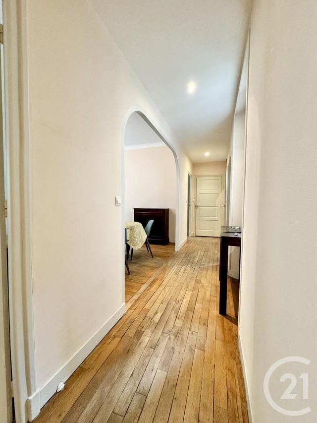 Appartement T3 à louer - 3 pièces - 63.59 m2 - RODEZ - 12 - MIDI-PYRENEES - Century 21 Foch Immobilier