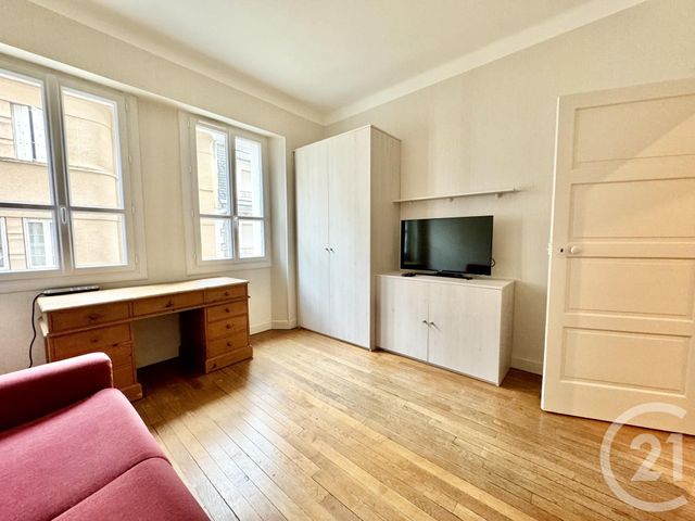 Appartement T3 à louer - 3 pièces - 63.59 m2 - RODEZ - 12 - MIDI-PYRENEES - Century 21 Foch Immobilier