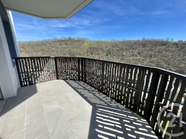 Appartement T2 à louer - 2 pièces - 52.95 m2 - RODEZ - 12 - MIDI-PYRENEES - Century 21 Foch Immobilier