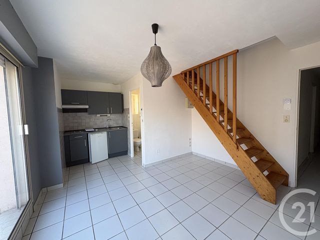Appartement Duplex à louer - 2 pièces - 27.91 m2 - OLEMPS - 12 - MIDI-PYRENEES - Century 21 Foch Immobilier