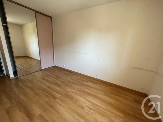 Afficher la photo en grand Appartement T3 à louer - 3 pièces - 62.85 m2 - RODEZ - 12 - MIDI-PYRENEES - Century 21 Foch Immobilier