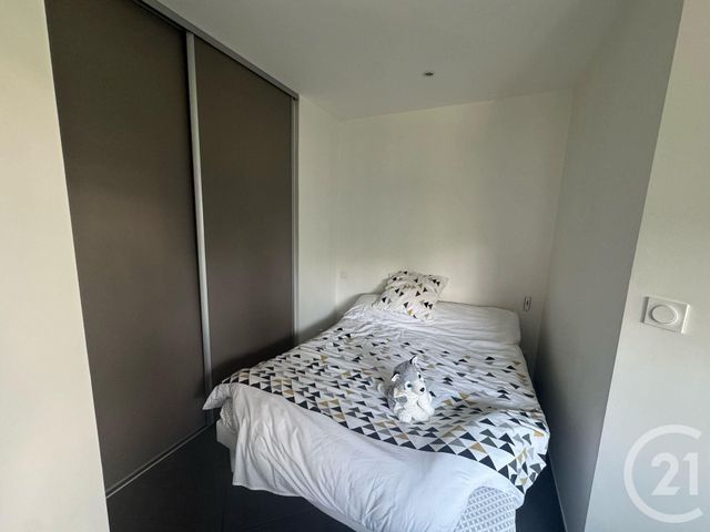 Afficher la photo en grand Appartement T2 à louer - 2 pièces - 30.76 m2 - RODEZ - 12 - MIDI-PYRENEES - Century 21 Foch Immobilier