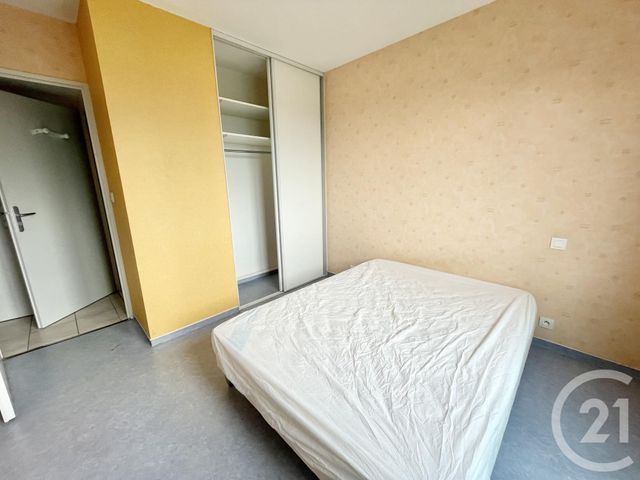 Afficher la photo en grand Appartement F2 à louer - 2 pièces - 42.5 m2 - RODEZ - 12 - MIDI-PYRENEES - Century 21 Foch Immobilier