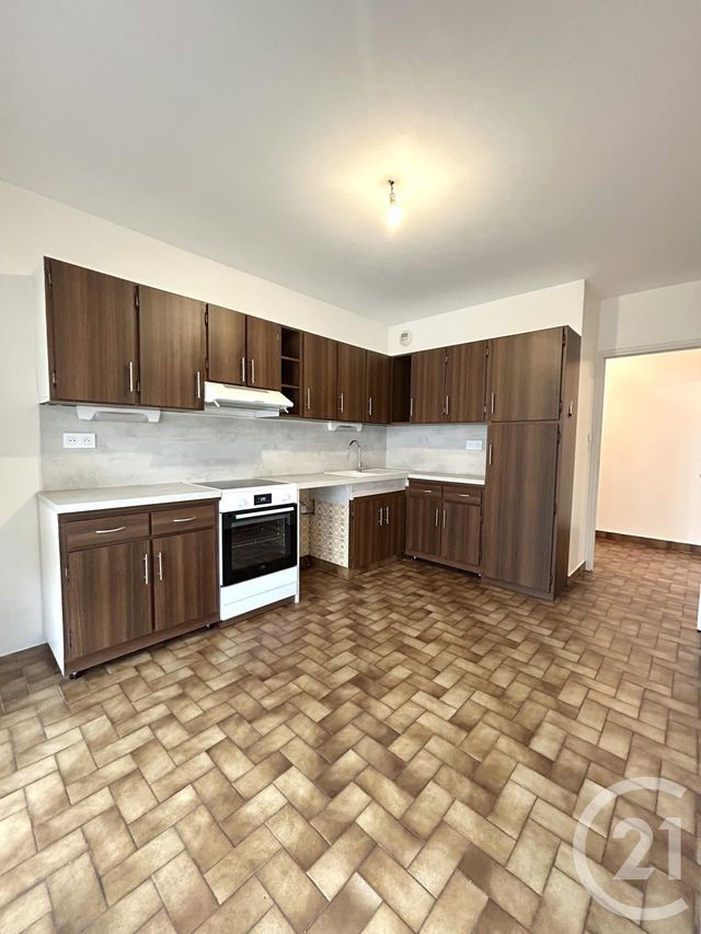 Appartement F4 à louer - 4 pièces - 85.0 m2 - RODEZ - 12 - MIDI-PYRENEES - Century 21 Foch Immobilier