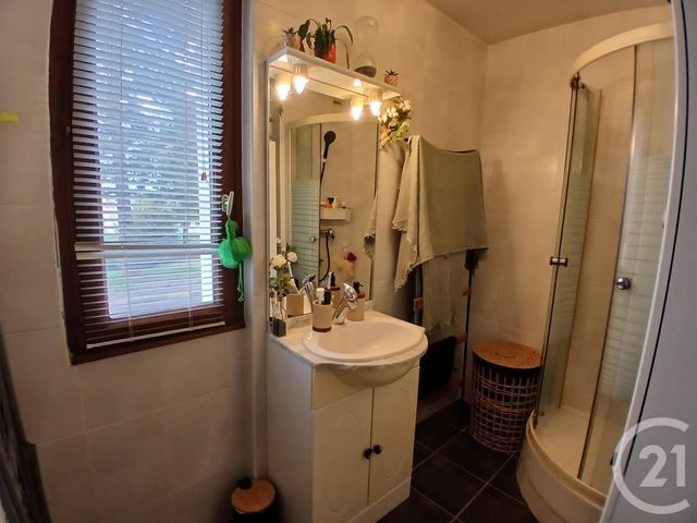 Appartement F2 à louer - 2 pièces - 53.23 m2 - RODEZ - 12 - MIDI-PYRENEES - Century 21 Foch Immobilier