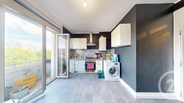 Appartement T2 à vendre - 2 pièces - 47.12 m2 - RODEZ - 12 - MIDI-PYRENEES - Century 21 Foch Immobilier