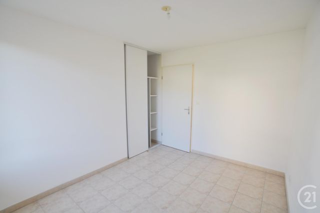 Appartement F2 à louer - 2 pièces - 45.41 m2 - RODEZ - 12 - MIDI-PYRENEES - Century 21 Foch Immobilier