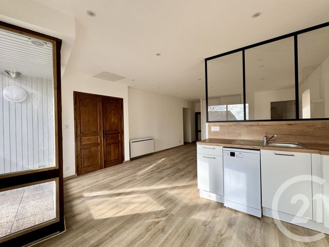 Appartement T2 à louer - 2 pièces - 55.0 m2 - RODEZ - 12 - MIDI-PYRENEES - Century 21 Foch Immobilier
