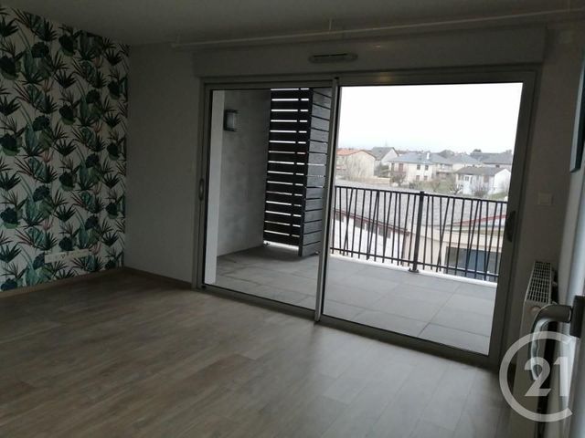 Appartement T2 à louer - 2 pièces - 42.7 m2 - ONET LE CHATEAU - 12 - MIDI-PYRENEES - Century 21 Foch Immobilier
