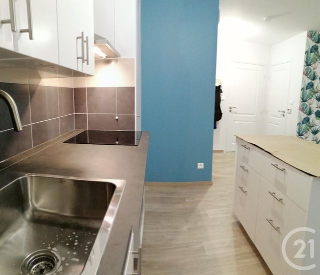 Appartement T2 à louer - 2 pièces - 42.7 m2 - ONET LE CHATEAU - 12 - MIDI-PYRENEES - Century 21 Foch Immobilier