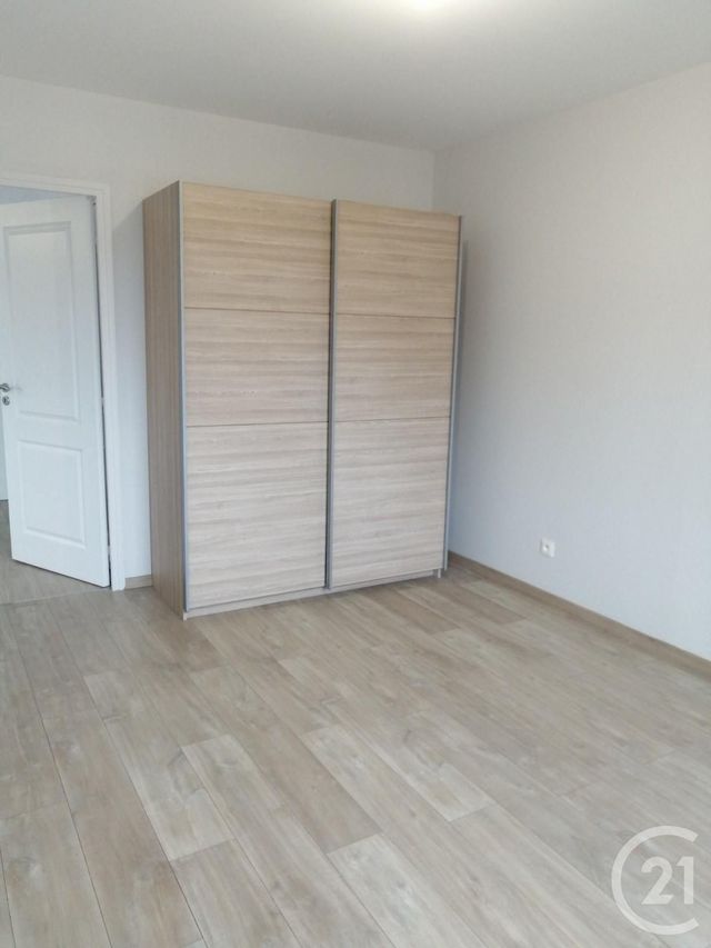 Appartement T2 à louer - 2 pièces - 42.7 m2 - ONET LE CHATEAU - 12 - MIDI-PYRENEES - Century 21 Foch Immobilier