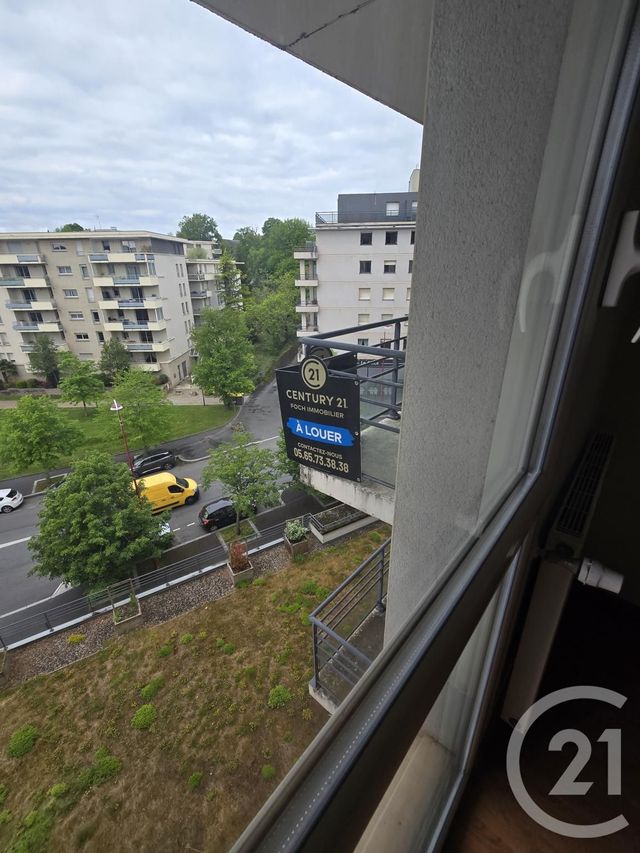 Appartement F2 à louer - 2 pièces - 35.34 m2 - RODEZ - 12 - MIDI-PYRENEES - Century 21 Foch Immobilier