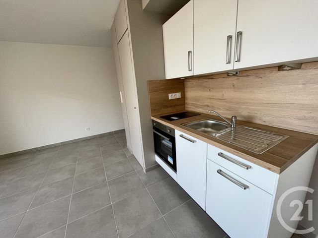 Appartement T1 à louer - 1 pièce - 31.44 m2 - RODEZ - 12 - MIDI-PYRENEES - Century 21 Foch Immobilier