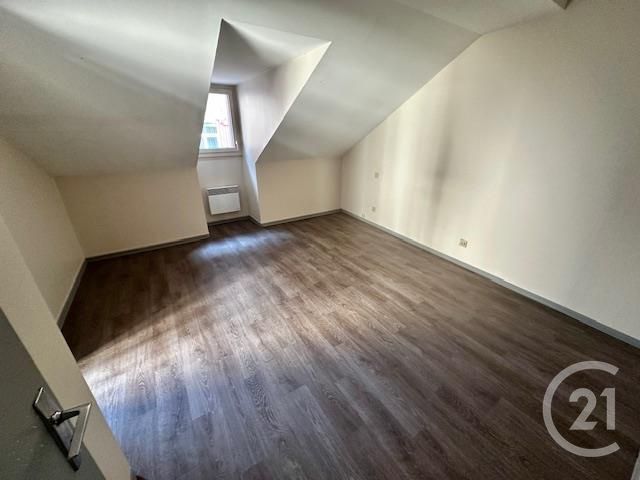 Appartement F2 à louer - 2 pièces - 39.77 m2 - RODEZ - 12 - MIDI-PYRENEES - Century 21 Foch Immobilier