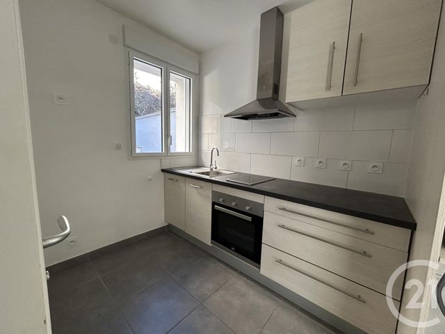 Appartement F2 à louer - 2 pièces - 44.0 m2 - RODEZ - 12 - MIDI-PYRENEES - Century 21 Foch Immobilier