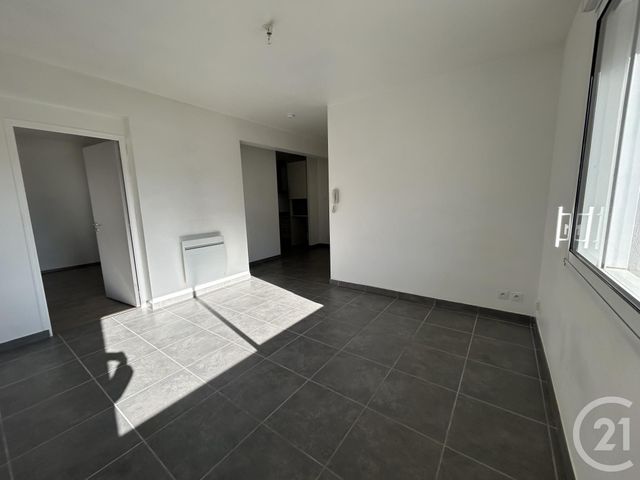 Appartement F2 à louer - 2 pièces - 44.0 m2 - RODEZ - 12 - MIDI-PYRENEES - Century 21 Foch Immobilier