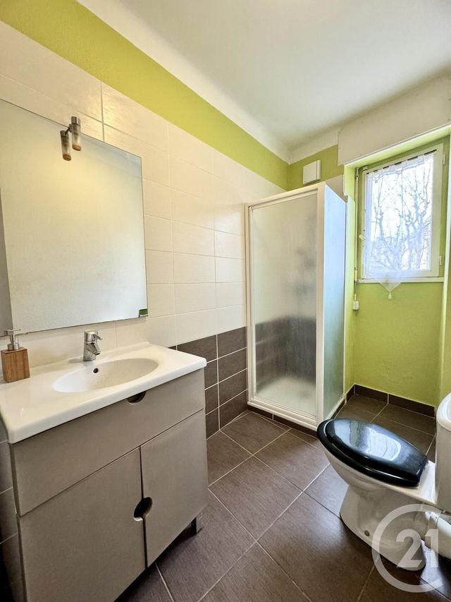 Appartement T1 à louer - 1 pièce - 28.12 m2 - RODEZ - 12 - MIDI-PYRENEES - Century 21 Foch Immobilier