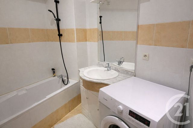 Appartement T4 à vendre - 4 pièces - 92.99 m2 - RODEZ - 12 - MIDI-PYRENEES - Century 21 Foch Immobilier