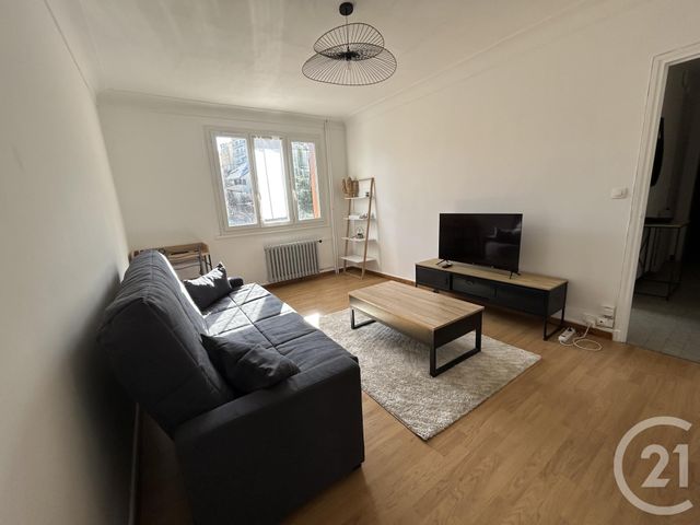 Appartement F1 à louer - 2 pièces - 37.05 m2 - RODEZ - 12 - MIDI-PYRENEES - Century 21 Foch Immobilier