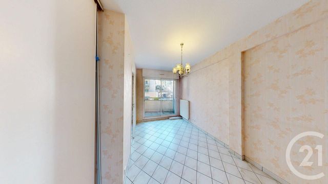 Appartement T2 à vendre - 2 pièces - 44.23 m2 - RODEZ - 12 - MIDI-PYRENEES - Century 21 Foch Immobilier