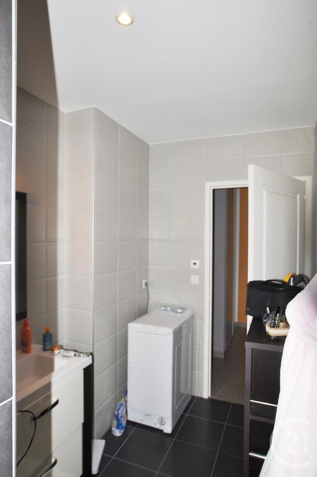 Appartement T3 à louer - 3 pièces - 65.28 m2 - LUC LA PRIMAUBE - 12 - MIDI-PYRENEES - Century 21 Foch Immobilier